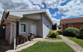 Bungalow Paradies - Nähe Sonnentherme