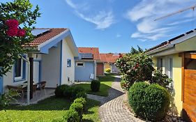 Bungalow Paradies - Nähe Sonnentherme